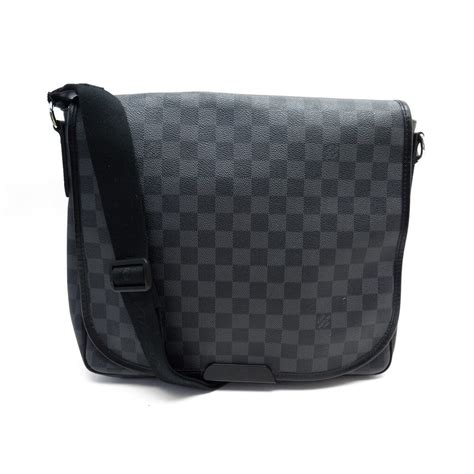 sacoche louis vuitton petite|louis vuitton boutique en ligne.